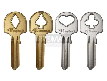 אוניברסל קלפים